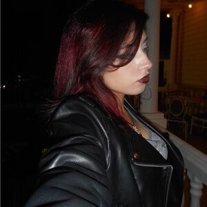 Meet your Posher, Carymar🇵🇷 ✩